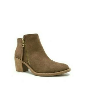 Last one! Western-style booties side zipper.